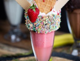 Çilek Milkshake